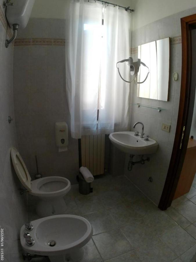 Terrae Eremis: Ristorante, Bar, B&B Roccamorice Екстер'єр фото