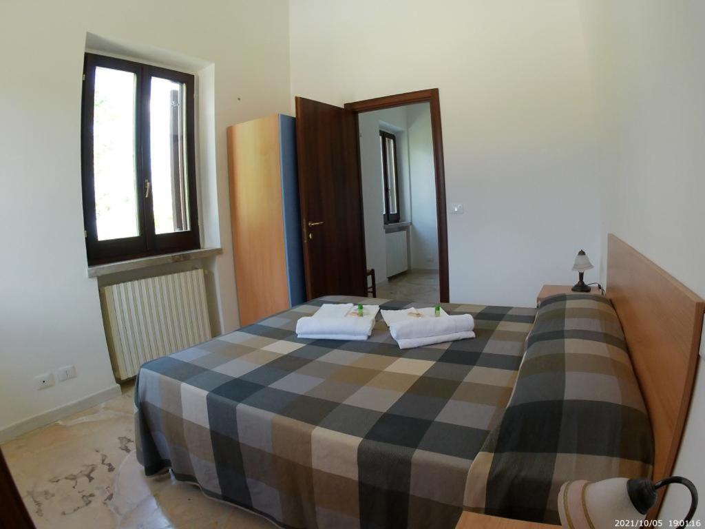 Terrae Eremis: Ristorante, Bar, B&B Roccamorice Екстер'єр фото
